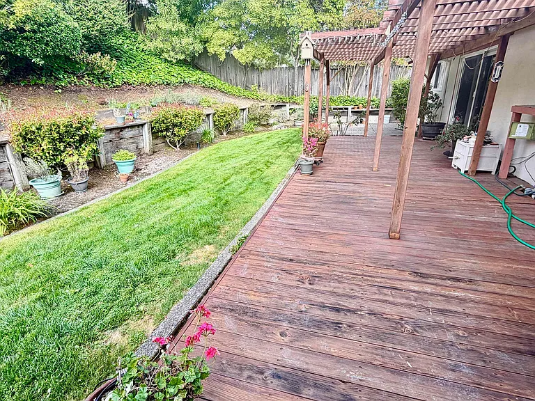 3941 Campolindo Dr — Photo 12