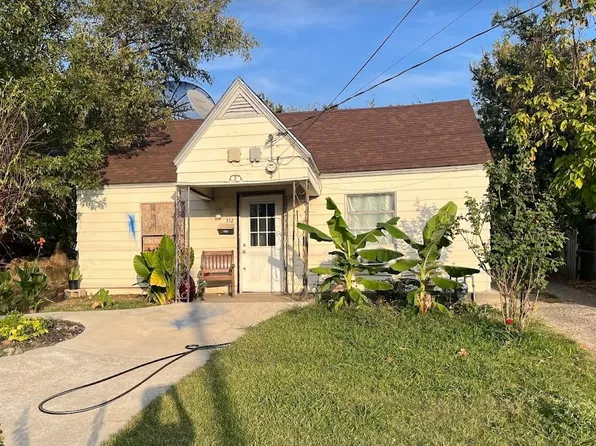 302 N Justin Ave, Dallas, TX 75211