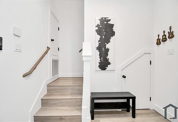 4th image of 4610 Indie Heights Ln