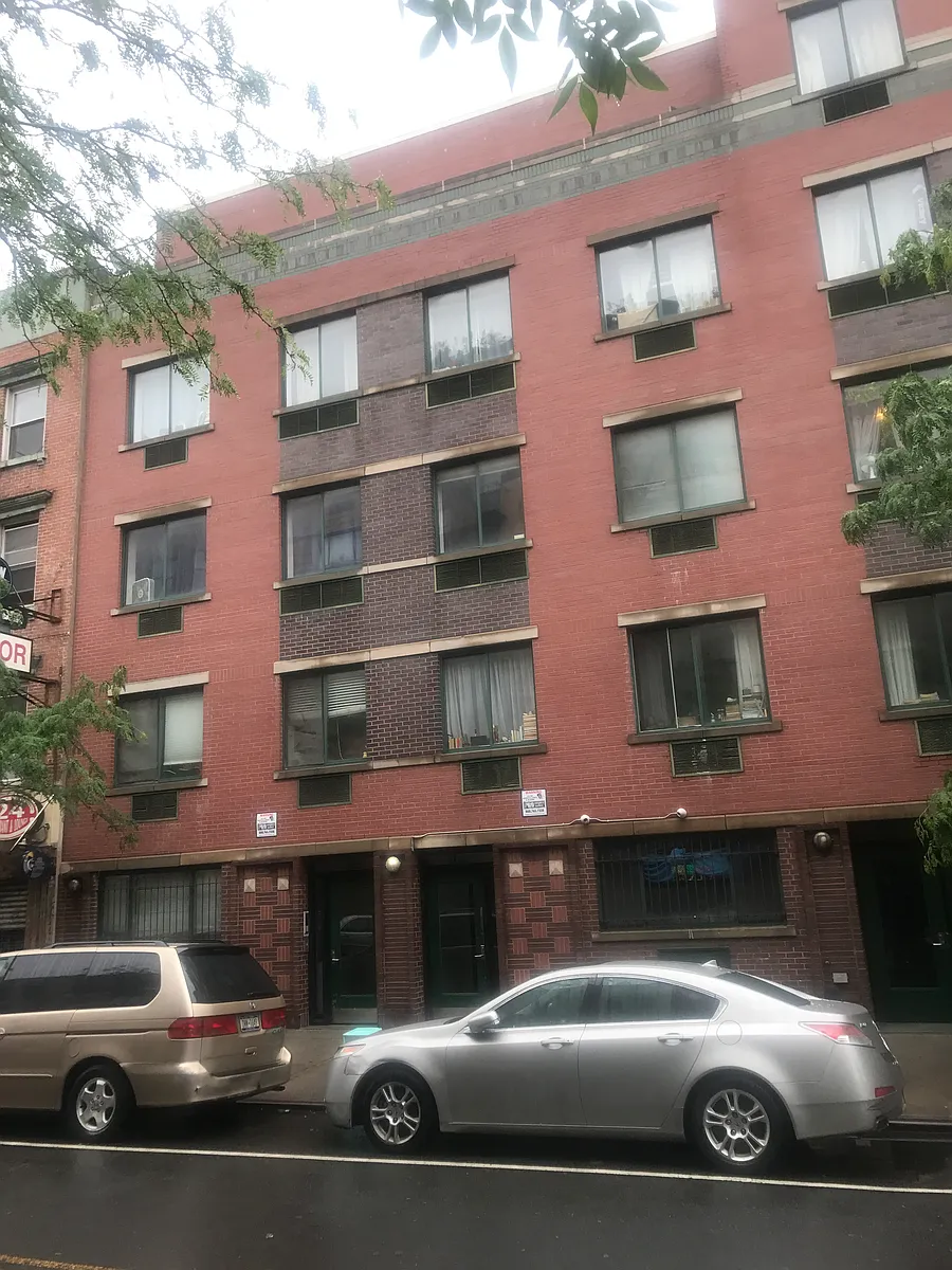 Building Photo - 18 Avenue C #4A