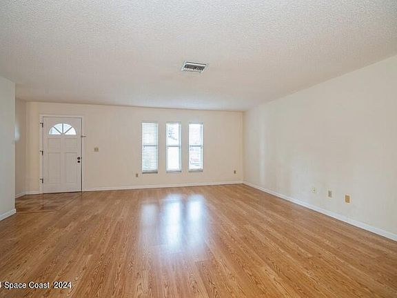 3rd image of 3390 Willis Dr