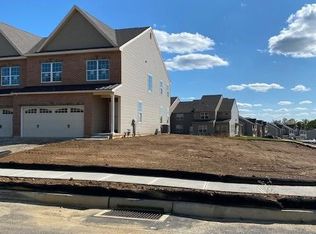 5332 Saddlebred Rd, Allentown, PA 18104