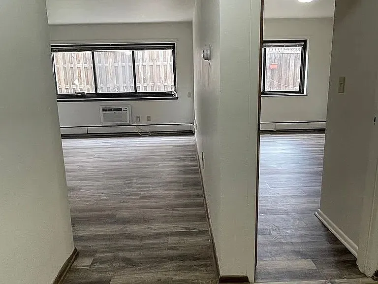 Step into modern living with LS Capital Groupas spacious interiors. Enjoy an abundance of natural light and stylish finishes that elevate your comfort. Donat miss your chancea"schedule a visit today to see your new home!