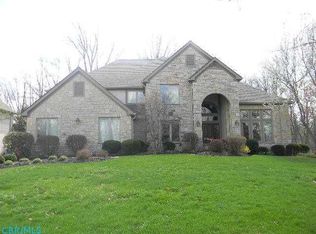 143 Misty Oak Pl, Columbus, OH 43230