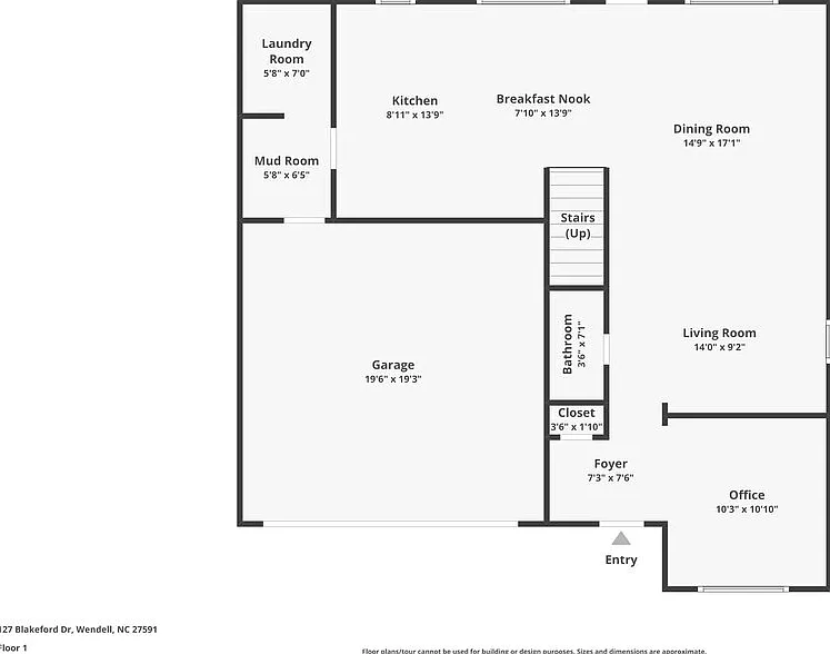 4 bed, 2.5 bath, 2272 sqft, $2,015 — Photo 2