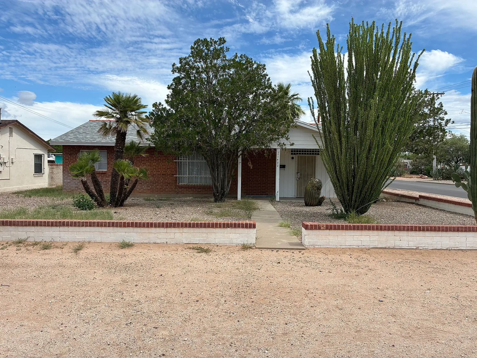 2 bed, 1300 sqft, $1,500 — Photo 1