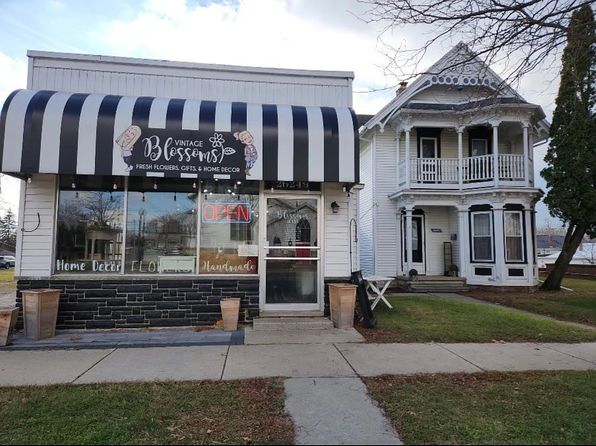 26249 E Huron River Dr