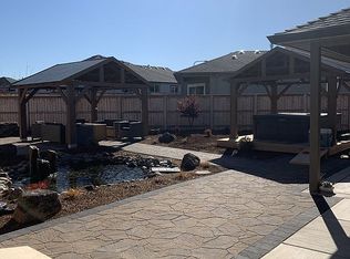 2774 Farmington Ave, Medford, OR 97504