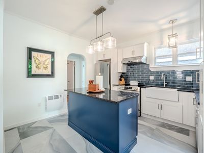 406 Ferry St, Everett, MA, 02149