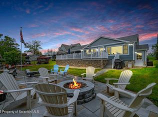 866 Heart Lake Rd, Montrose, PA 18801