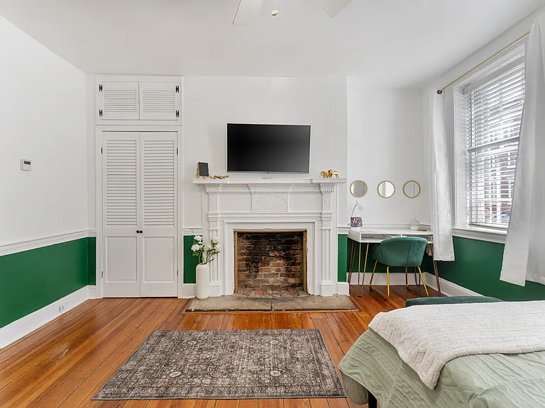 512 Caroline St #1 — Photo 14