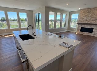 (Undisclosed Address), Littleton, CO 80125