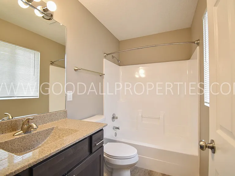 2913 SW Townpark Dr — Photo 22