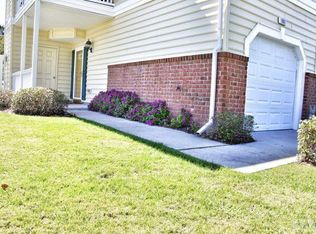 1001 Lambsberry Cir, Elizabeth City, NC 27909