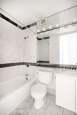 Rented by Compass | media 25