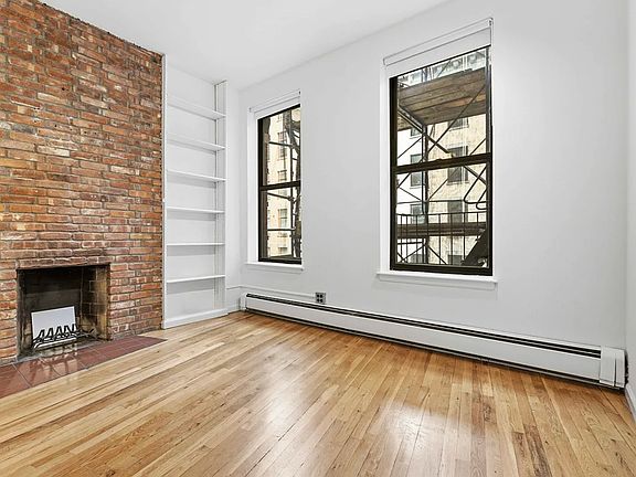 2nd image of 135 W 24th St #7C