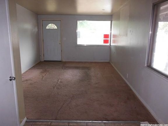 4th image of 3041 W 3040 S