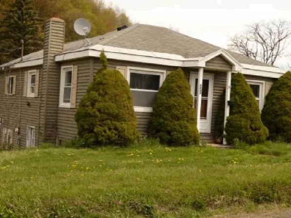 6649 Sanger Hill Rd, Oriskany Falls, NY 13425