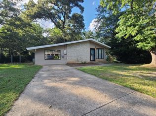 217 Mason Dr, Centerville, GA 31028