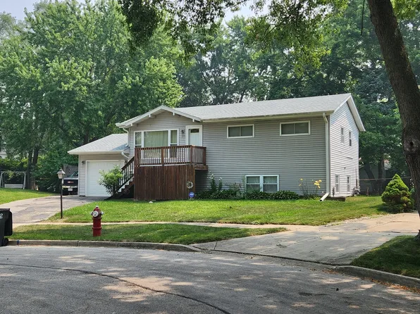 (undisclosed Address), Streamwood, IL 60107