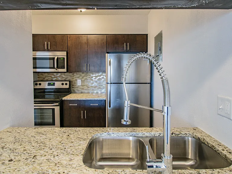 3618 W Rogers Ave #8 — Photo 7