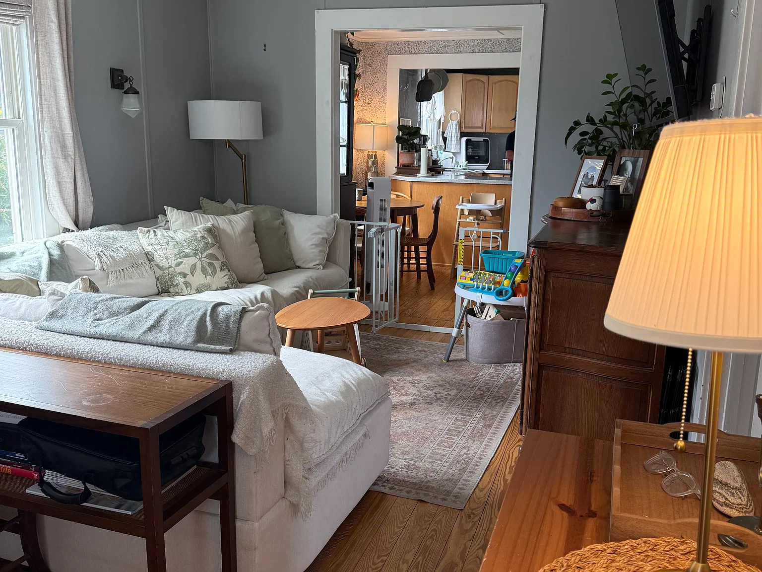 2 bed, 800 sqft, $3,250 — Photo 4