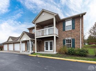 21 Indian Cove Cir UNIT 1, Oxford, OH 45056