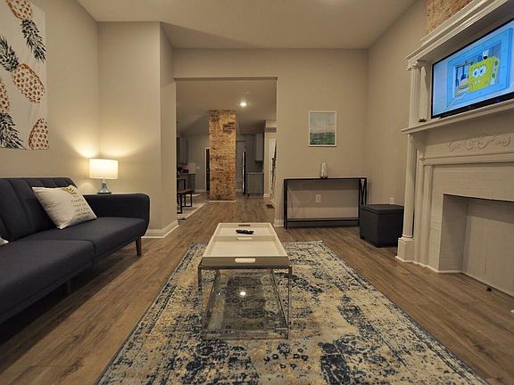 4th image of 215 Avondale Ave #217