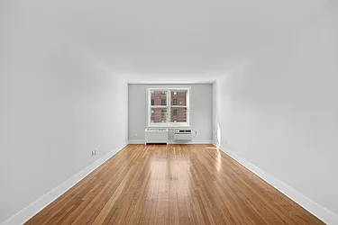 20-33 Seagirt Boulevard, #3D