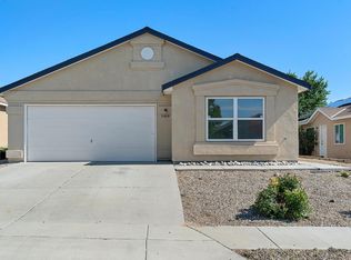 5509 Crown Ridge Rd NW, Albuquerque, NM 87114