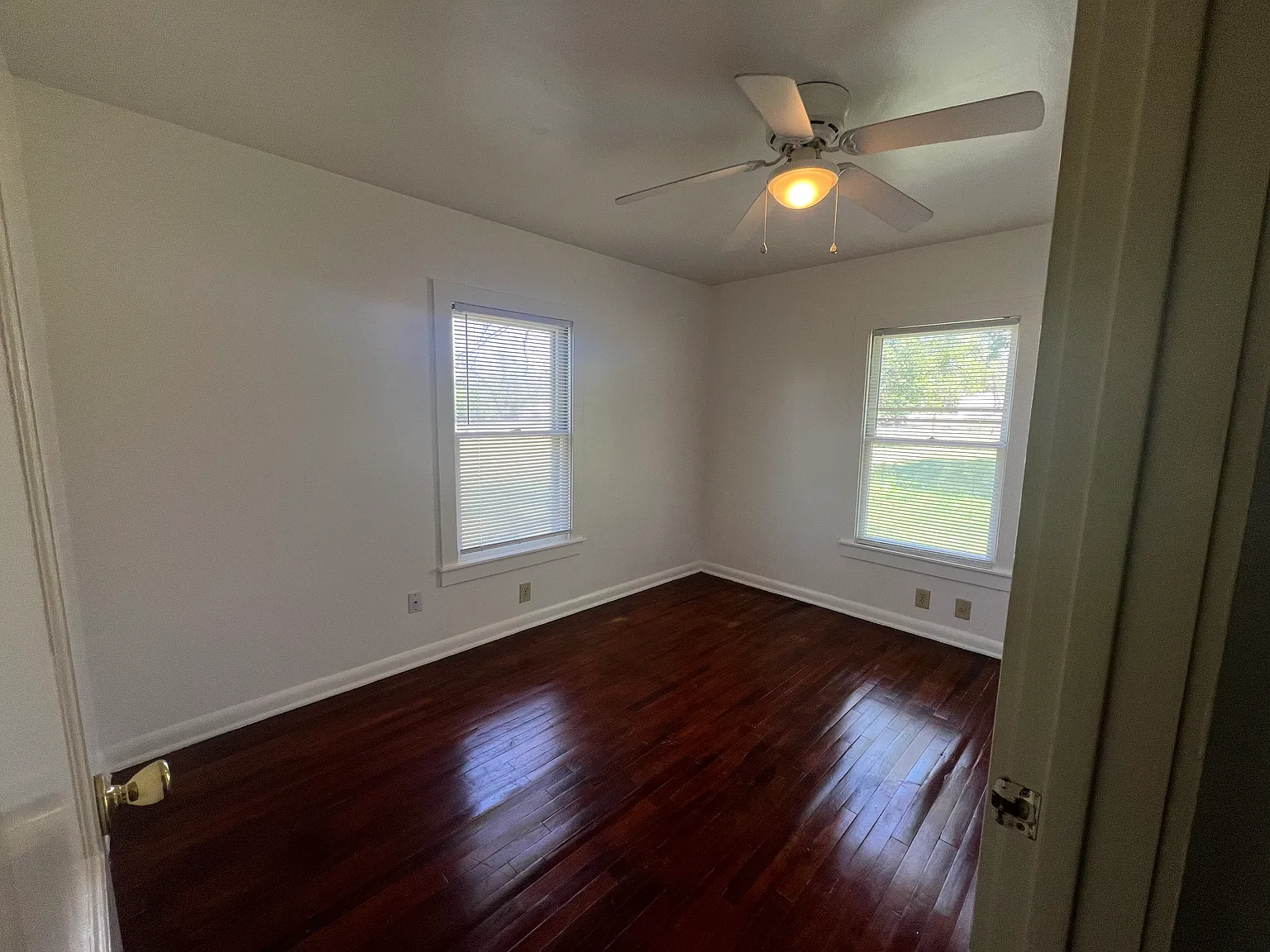 2 bed, 832 sqft, $1,400 — Photo 4