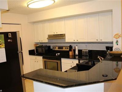 8225 Ibis Club Dr APT 214, Naples, FL, 34104