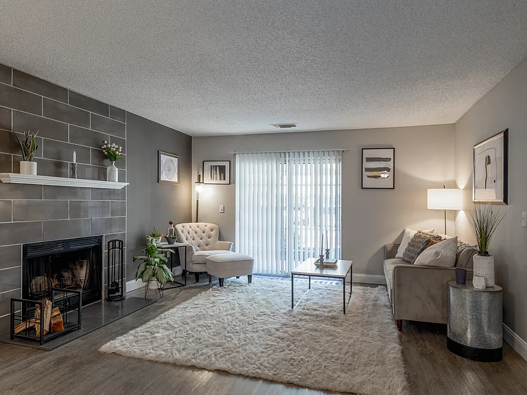 Barrington Place Apartments — Photo 10