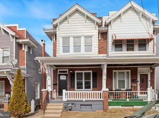 41 Crestmont St, Reading, PA 19611