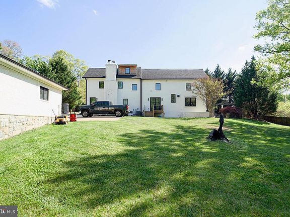 4th image of 7818 Leland Rd