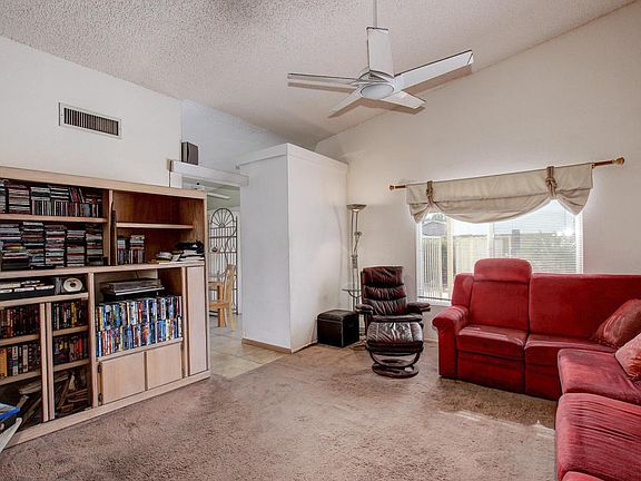5th image of 6933 W Columbine Dr