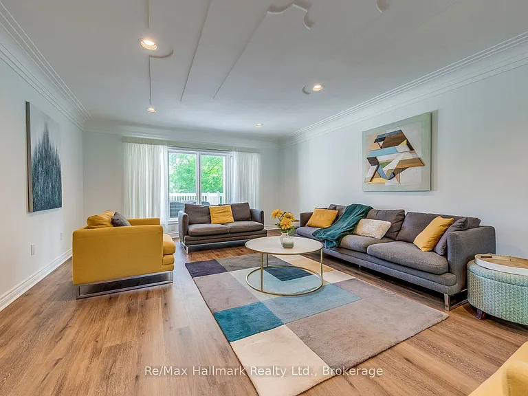 157 Trelawn Ave — Photo 5