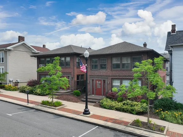 960-972 W Philadelphia St, Indiana, PA 15701