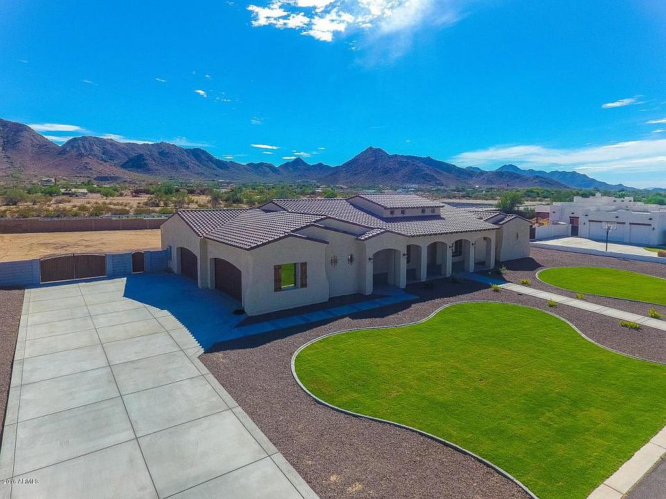 1st image of 5683 W Creekside Ln
