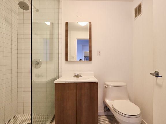 4th image of 286 Stanhope St #5I