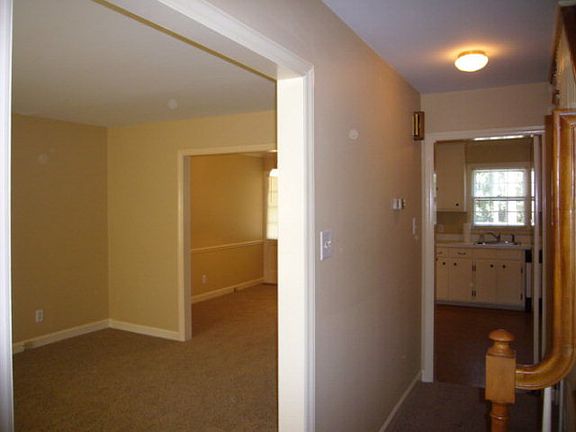 4th image of 610 Park Ave APT 2