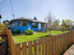 810 NE 77th Ave, Portland, OR 97213