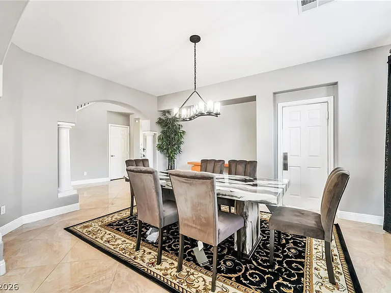 2776 Culloden Ave — Photo 4