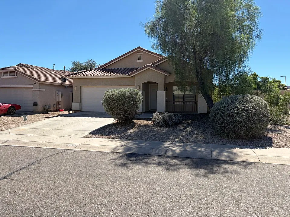 3175 W Silver Creek Dr