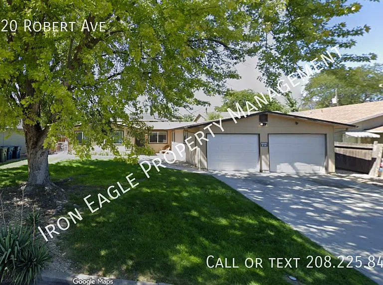 2420 Robert Ave — Photo 1