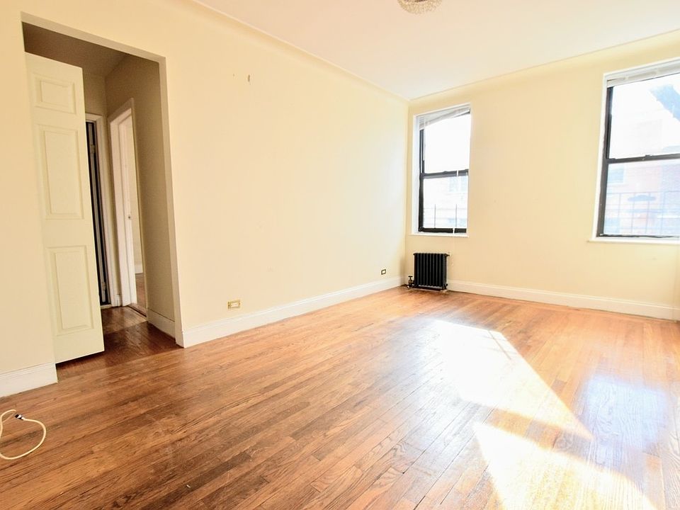 1st image of 23-33 32nd St #B1