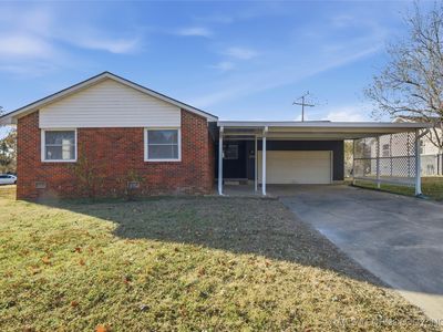 5792 E 27th St, Tulsa, OK, 74114