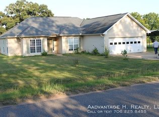 23 Duke Dr, Fort Mitchell, AL 36856