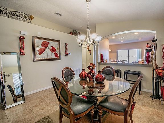 5th image of 1114 Seminole Sky Dr