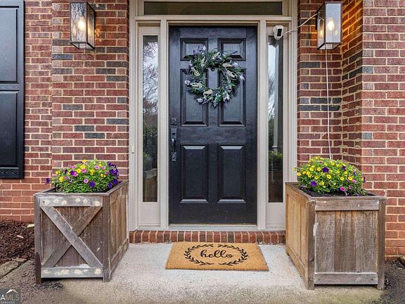 2nd image of 645 Summerwind Way